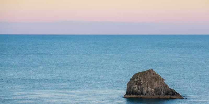 Coppertone防晒产品保质期多久？正确储存指南让防晒喷雾海滩防护力更持久